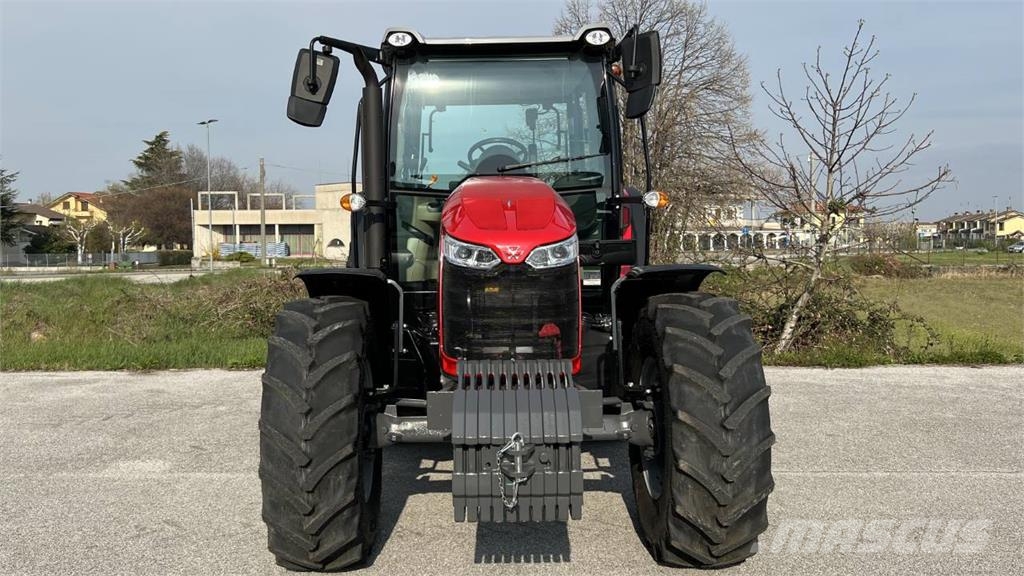 Massey Ferguson 5711 DYNA4 4X4 Εκχιονιστήρες και χιονοδιώχτες
