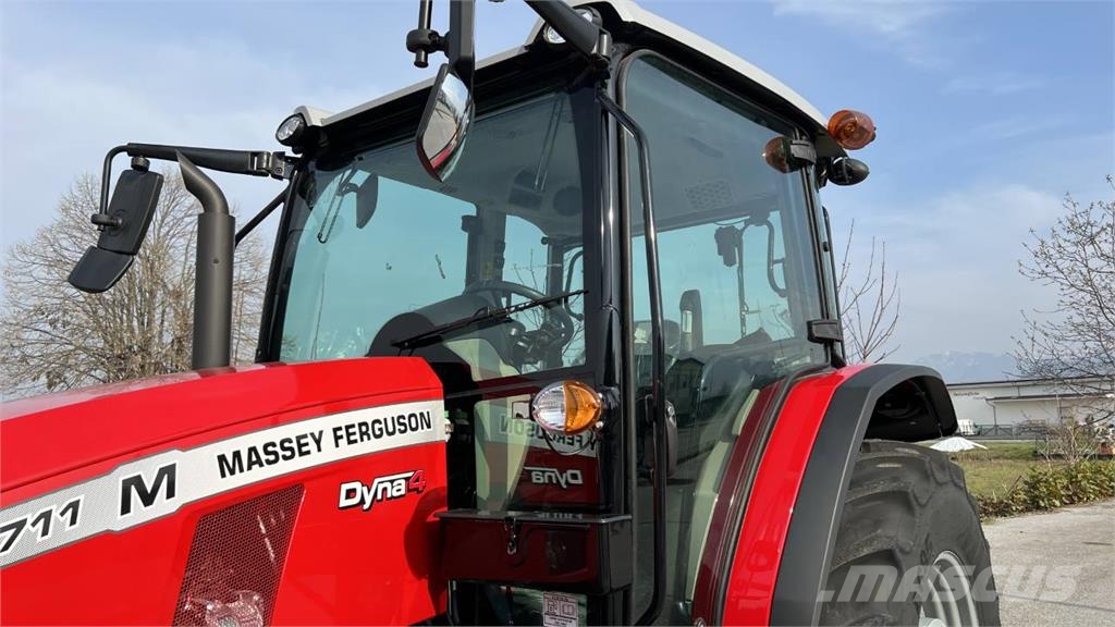 Massey Ferguson 5711 DYNA4 4X4 Εκχιονιστήρες και χιονοδιώχτες