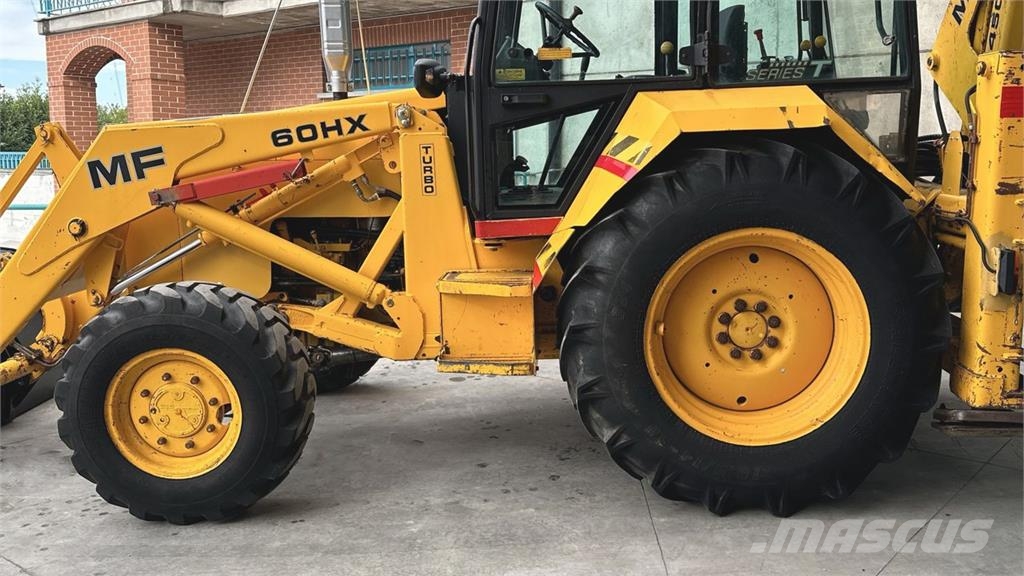 Massey Ferguson 60HX 4X4 لوادر ذات جرافات عكسية