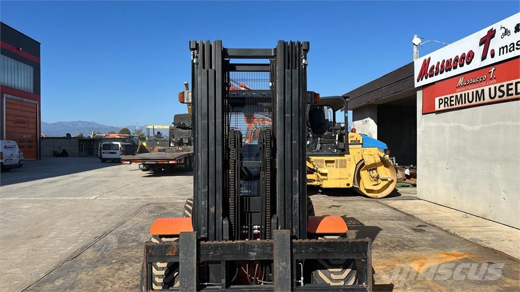 Mast Explorer H35DA 4X4 Внедорожные погрузчики