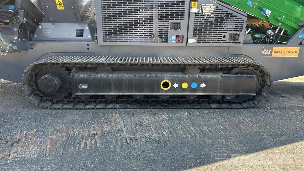 McCloskey S110 D2 Waste sorting equipment