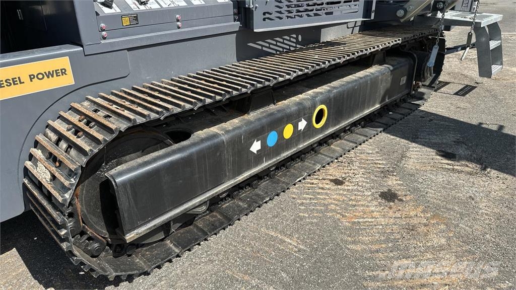 McCloskey S110 D2 Waste sorting equipment