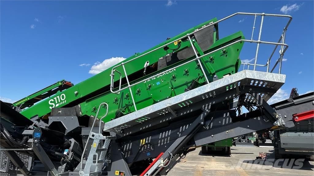 McCloskey S110 D2 Waste sorting equipment