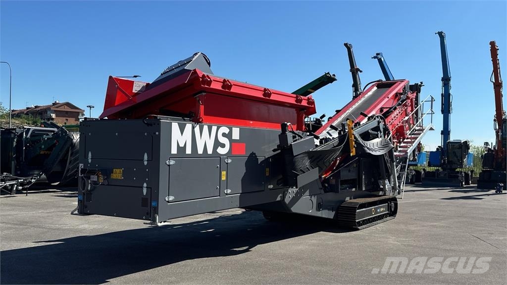 McCloskey S130 3D MWS Waste sorting equipment