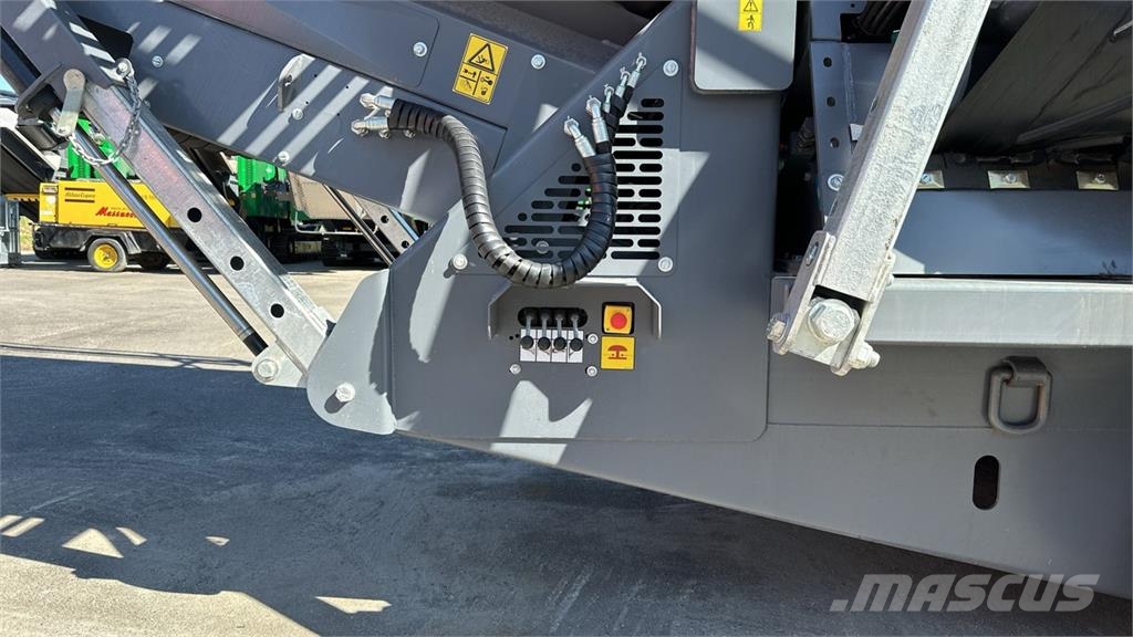 McCloskey S130 3D MWS Waste sorting equipment