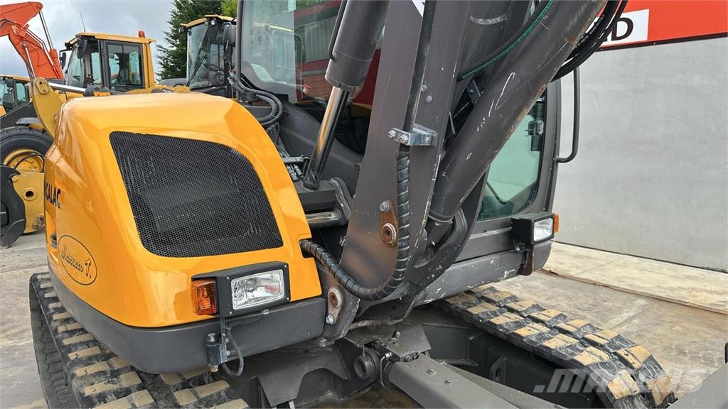 Mecalac 8MCR Midigrävmaskiner 7t - 12t