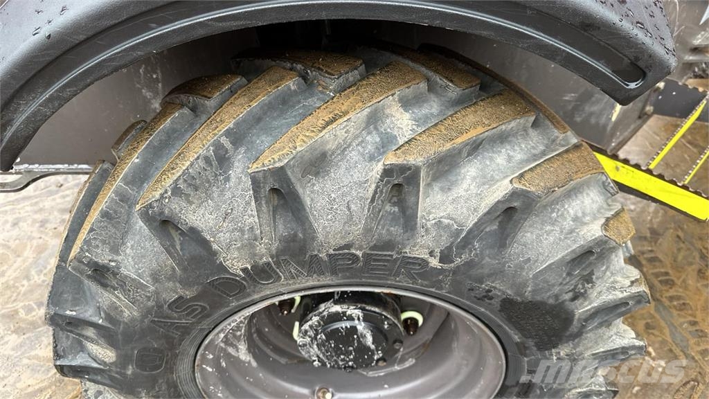 Mecalac TA3SH 4x4 Vehículos compactos de volteo