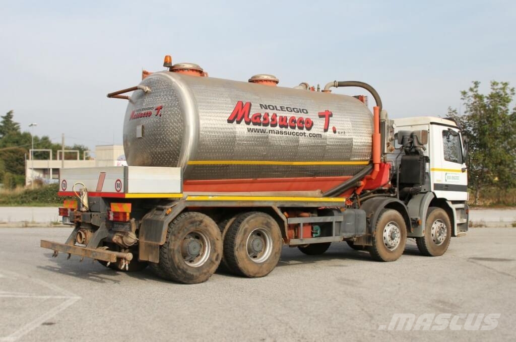Mercedes-Benz Actros 3243 Tankwagen