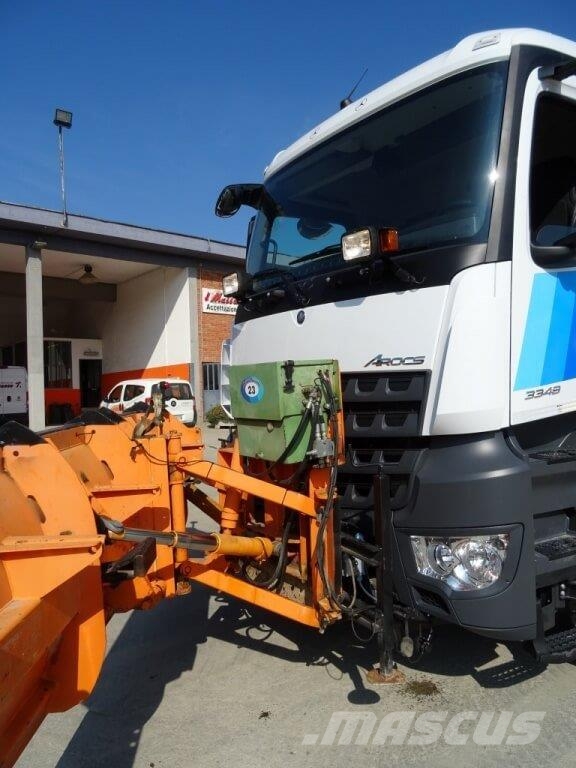Mercedes-Benz Arocs 3348 - 6X4 Lâminas e arados de neve