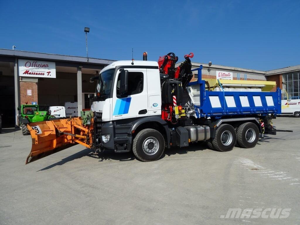 Mercedes-Benz Arocs 3348 - 6X4 Lâminas e arados de neve
