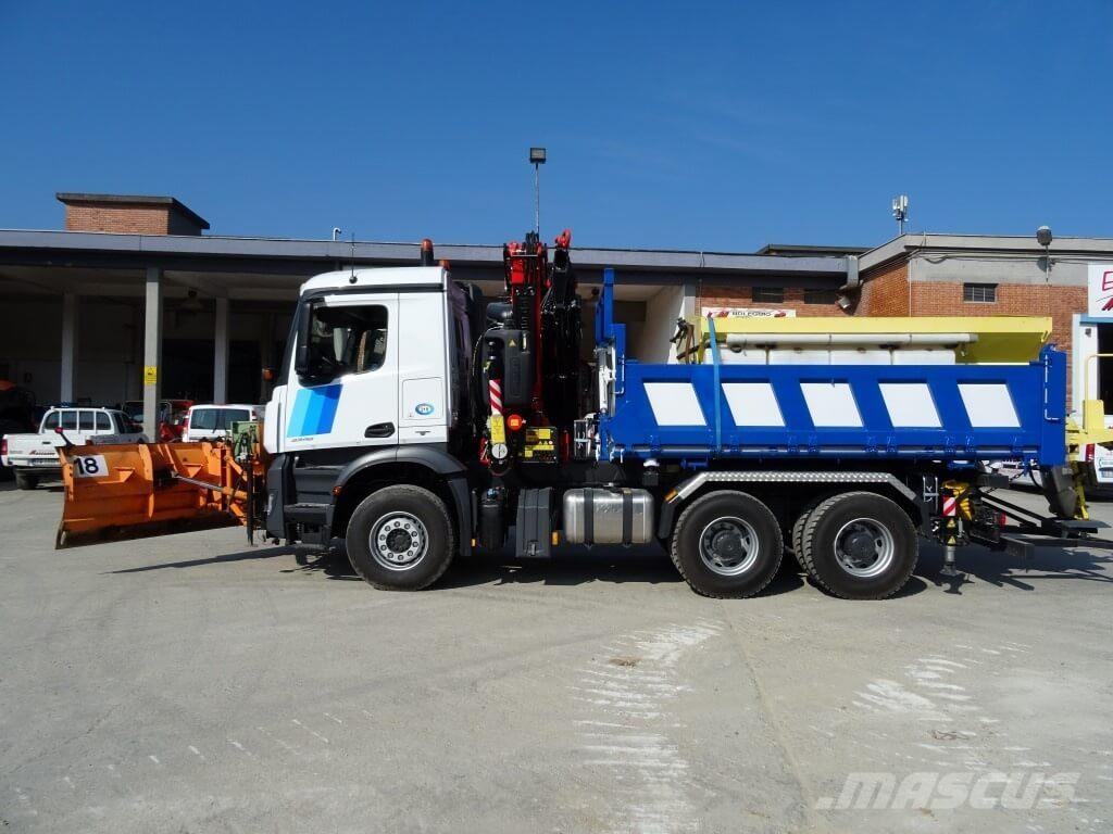 Mercedes-Benz Arocs 3348 - 6X4 Lâminas e arados de neve