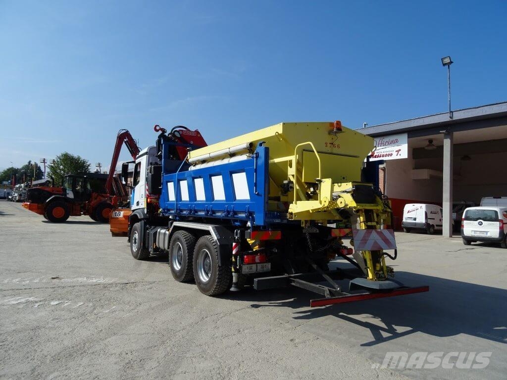 Mercedes-Benz Arocs 3348 - 6X4 Lâminas e arados de neve