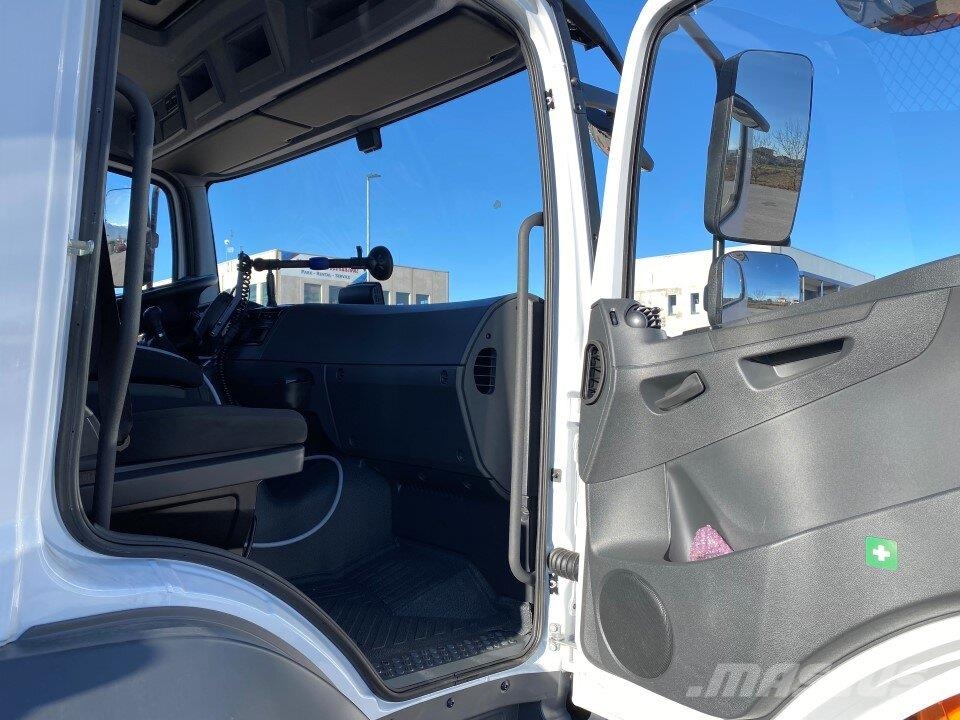Mercedes-Benz Atego 1524 Lame spazzaneve e aratri