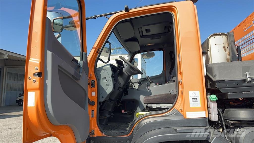 Mercedes-Benz UNIMOG U20 4X4 Andere Fahrzeuge