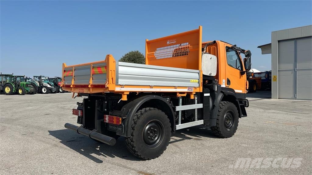 Mercedes-Benz UNIMOG U20 4X4 Andere Fahrzeuge