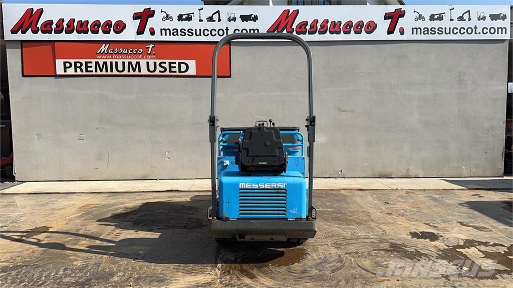 Messersì TC150d عربات نقل قلابة للمواقع