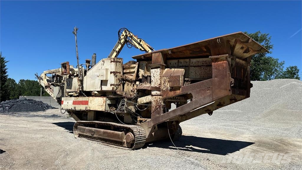 Metso Locotruck LT100 ミル