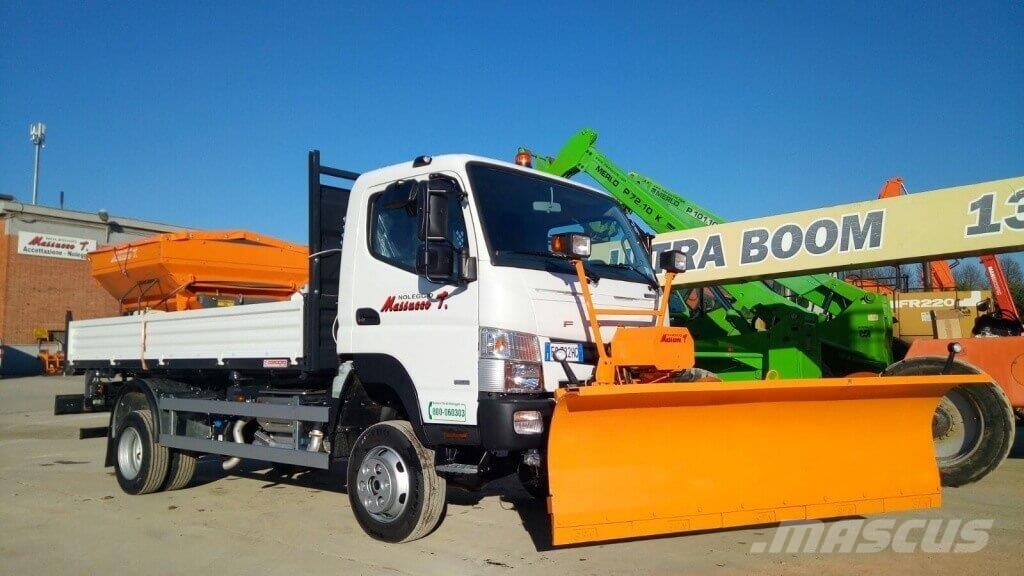 Mitsubishi Fuso - 6C18 - 4x4 Láminas y cuñas quitanieves