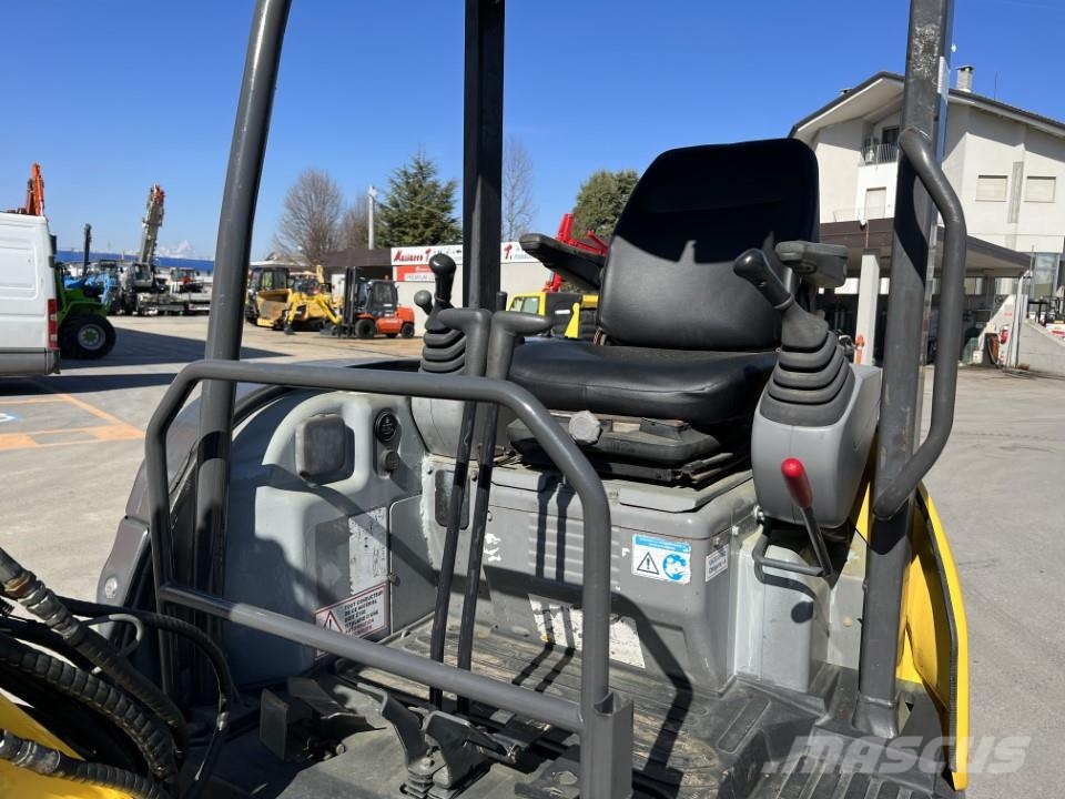 New Holland E29B SR Εκσκαφάκι (διαβολάκι) < 7t