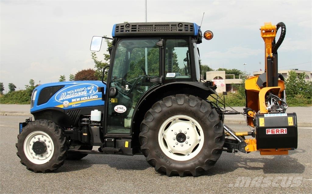 New Holland T4.100LP Снегочистачки