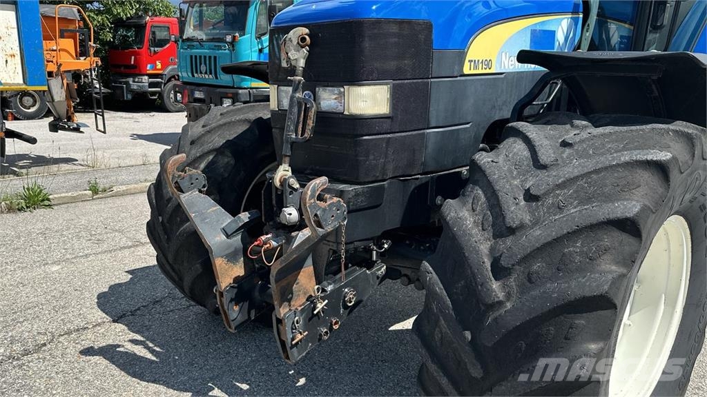 New Holland TM190 4X4 Снегочистачки