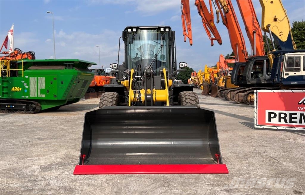 New Holland W110D Колесни товарачи