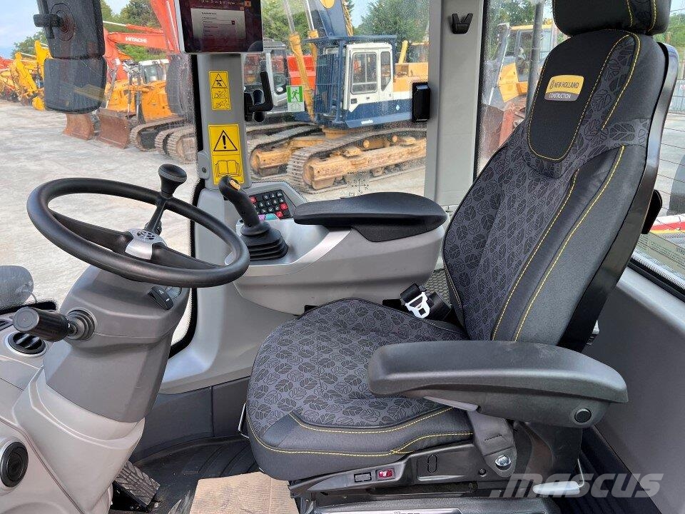 New Holland W110D Колесни товарачи