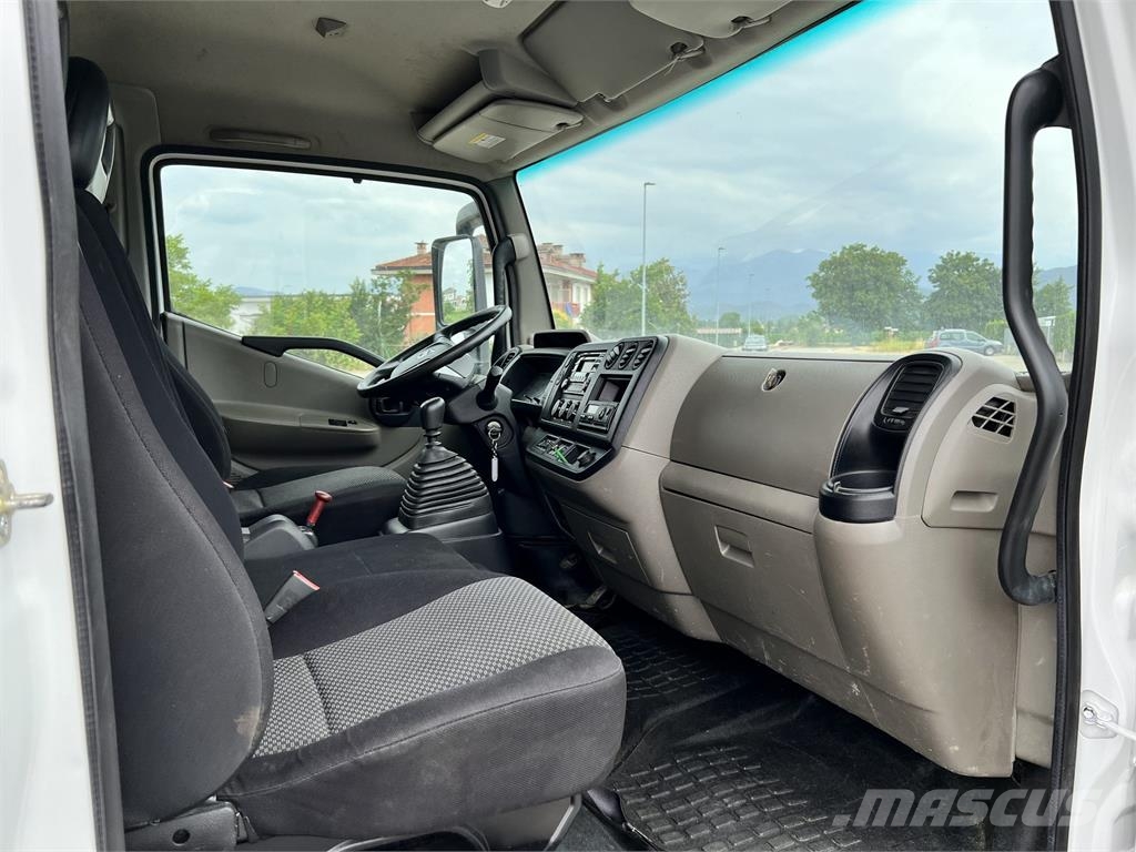 Nissan 75-18 Otros camiones