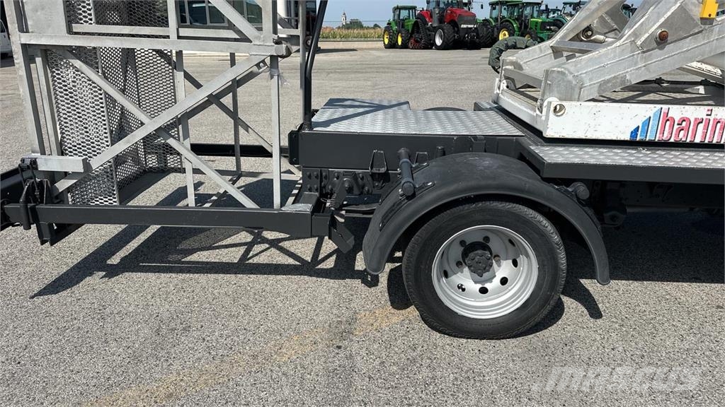 Nissan Barin ABC 60-S المنصات الهوائية المثبتة على شاحنة