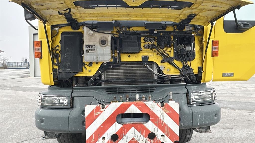 Renault 370 DCI 6x4 其他货车