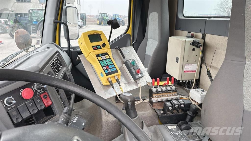 Renault 370 DCI 6x4 其他货车