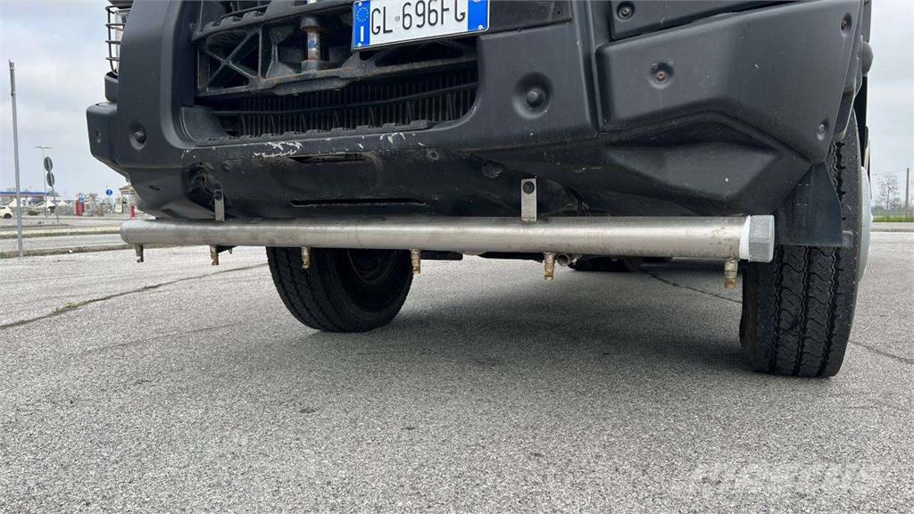 Renault KERAX 6X4 탱커 트럭