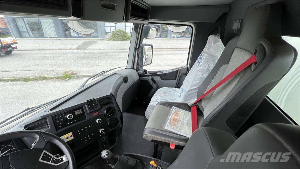 Renault KERAX 6X4 탱커 트럭