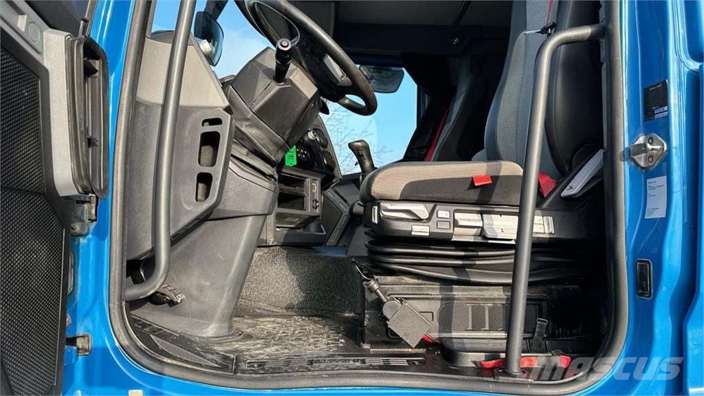 Renault Kerax K 460 4x2 Otros camiones