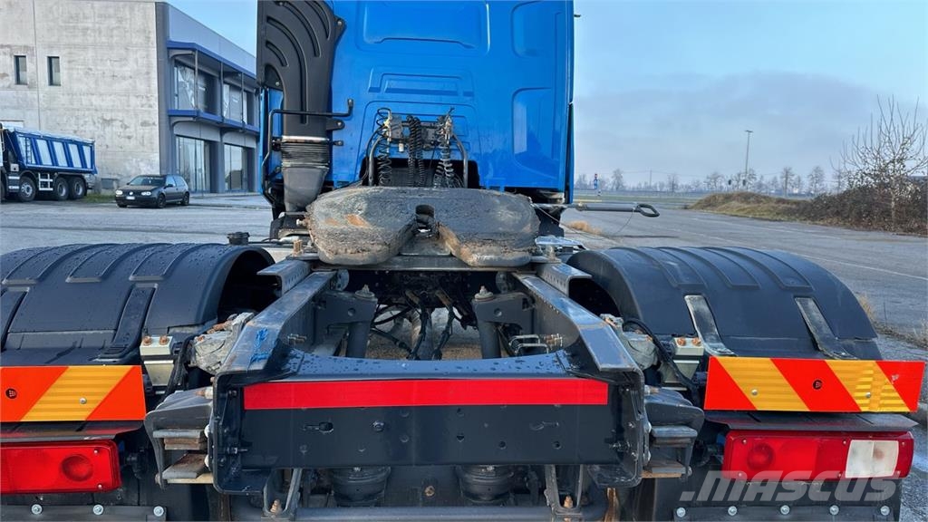 Renault Kerax K 460 4x2 Otros camiones