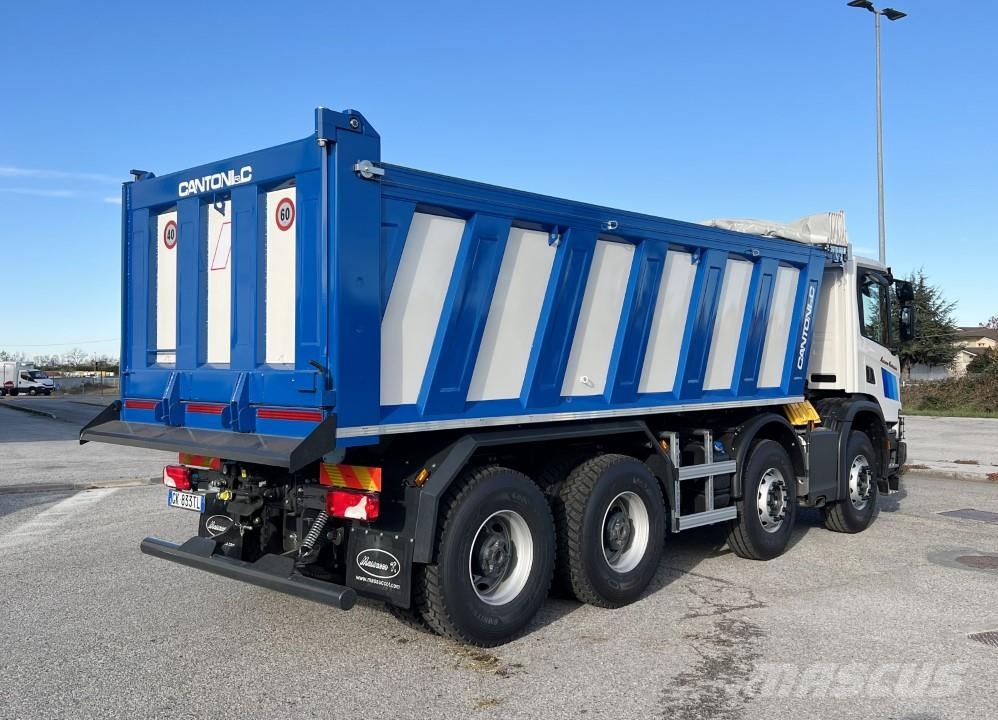 Scania P500 XT 8X4 기타 트럭