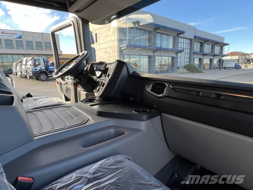 Scania P500 XT 8X4 기타 트럭
