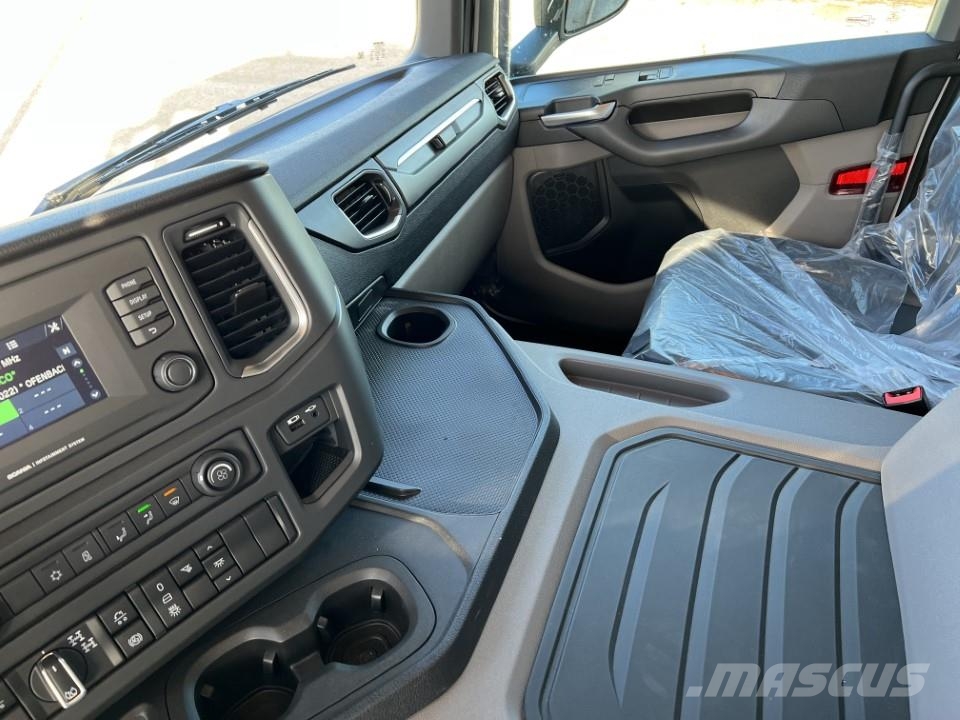 Scania P500 XT 8X4 기타 트럭