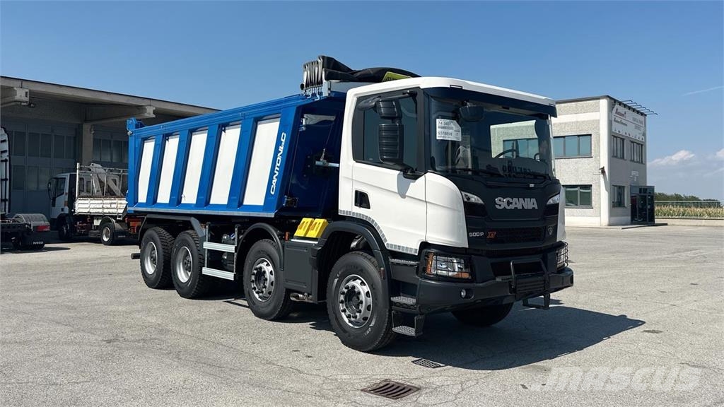 Scania P500 XT 8x4 شاحنات أخرى