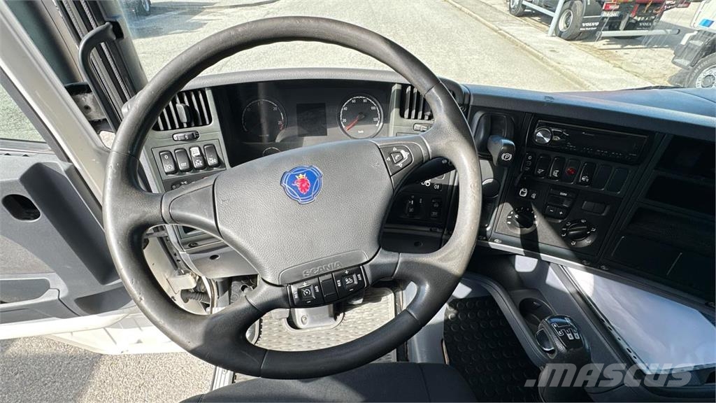 Scania R480 8X2 Otros camiones
