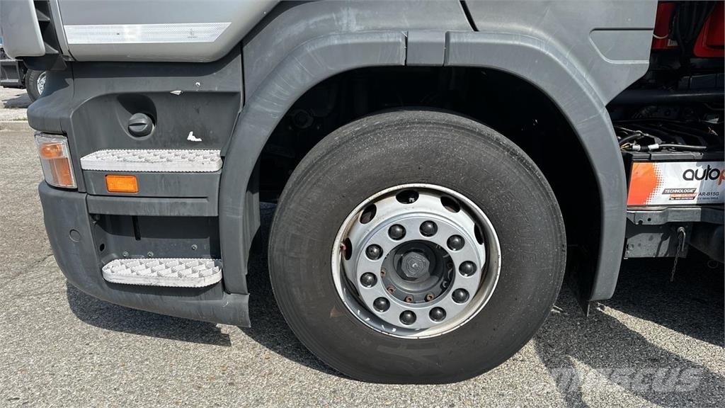 Scania R480 8X2 Otros camiones