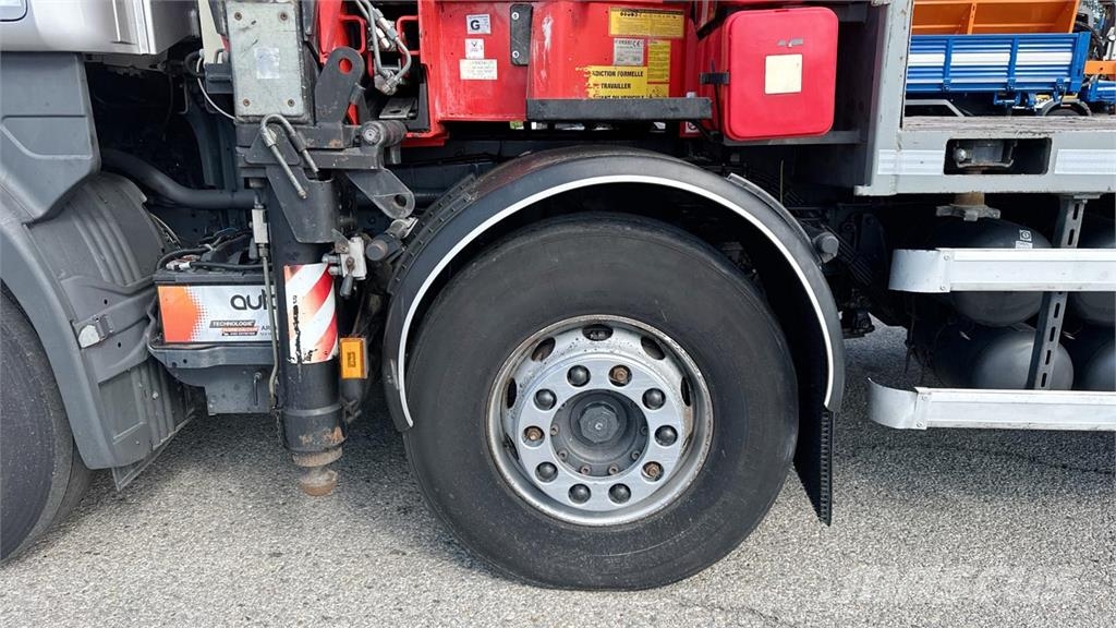 Scania R480 8X2 Otros camiones