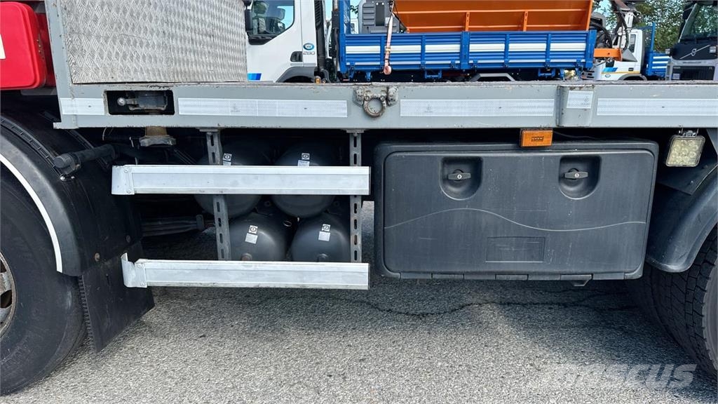Scania R480 8X2 Otros camiones