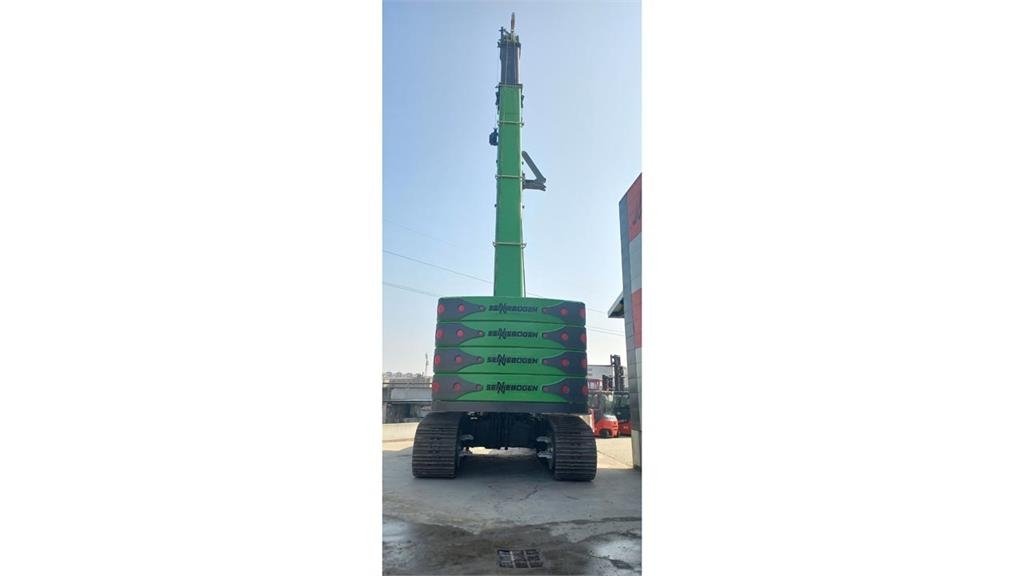 Sennebogen 6113E Гусеничні крани