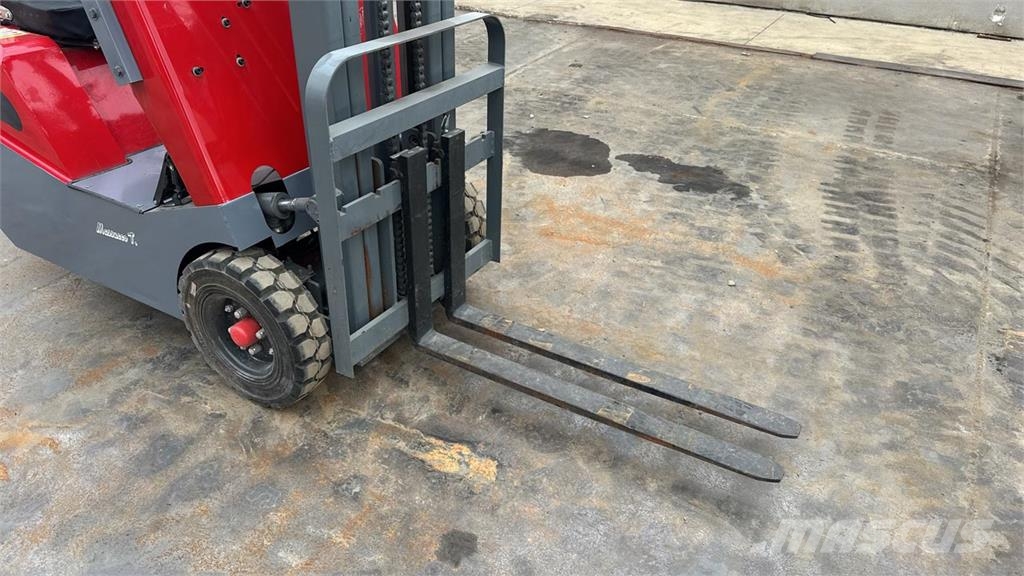  Stipp CPD10 Elektrikli forkliftler