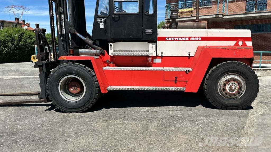 Svetruck 12-120 35 Dīzeļa autoiekrāvēji