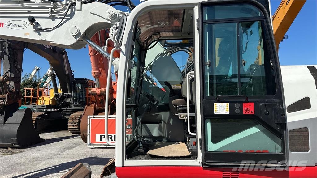 Takeuchi TB2150R Midibagger 7t - 12t