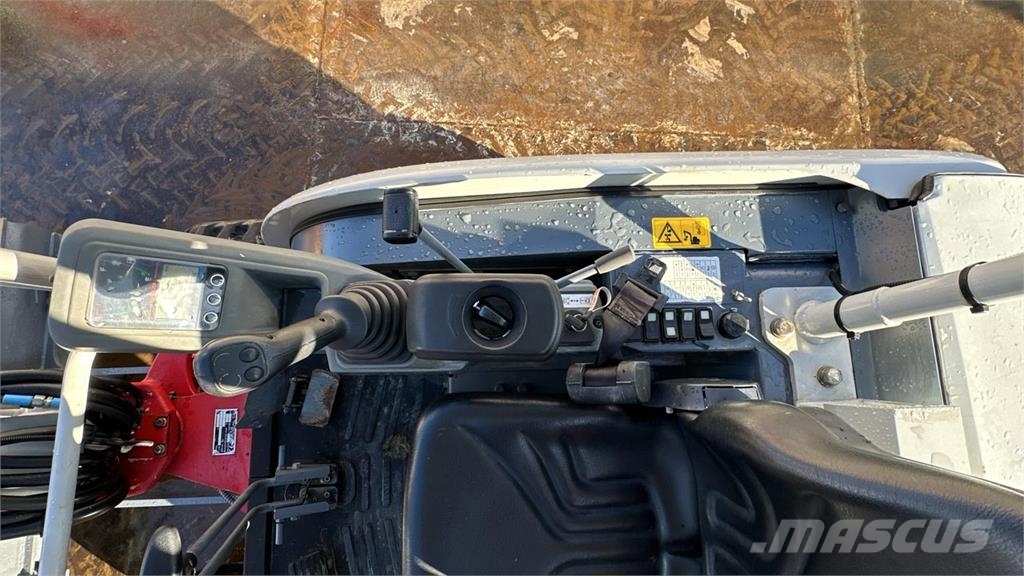 Takeuchi TB225 Εκσκαφάκι (διαβολάκι) < 7t