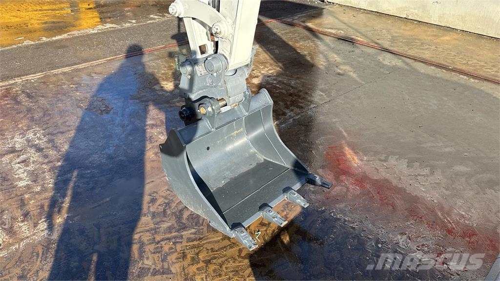 Takeuchi TB225 Εκσκαφάκι (διαβολάκι) < 7t