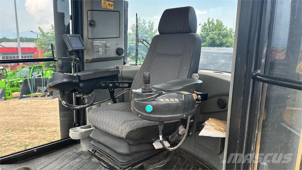 Tana E520 Paletli dozerler